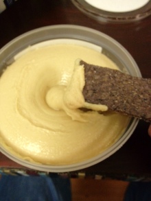 $jivamukti yogaから世界へ-チップとハムス２