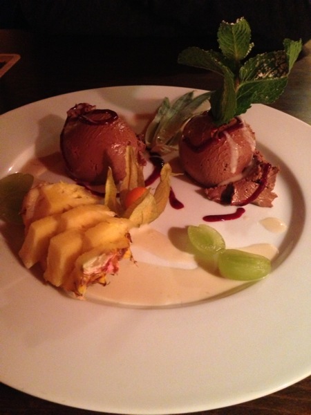 2013 04 04 21 59 39 HDR